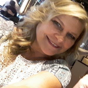 Meet your Posher, Faye